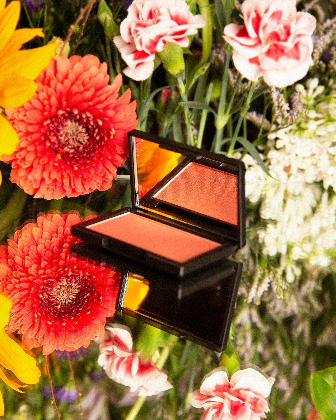 210201_DE-DK-NO_Crush_Spring-me-up_Product-photos_Phase-Zero-Blush_4x5